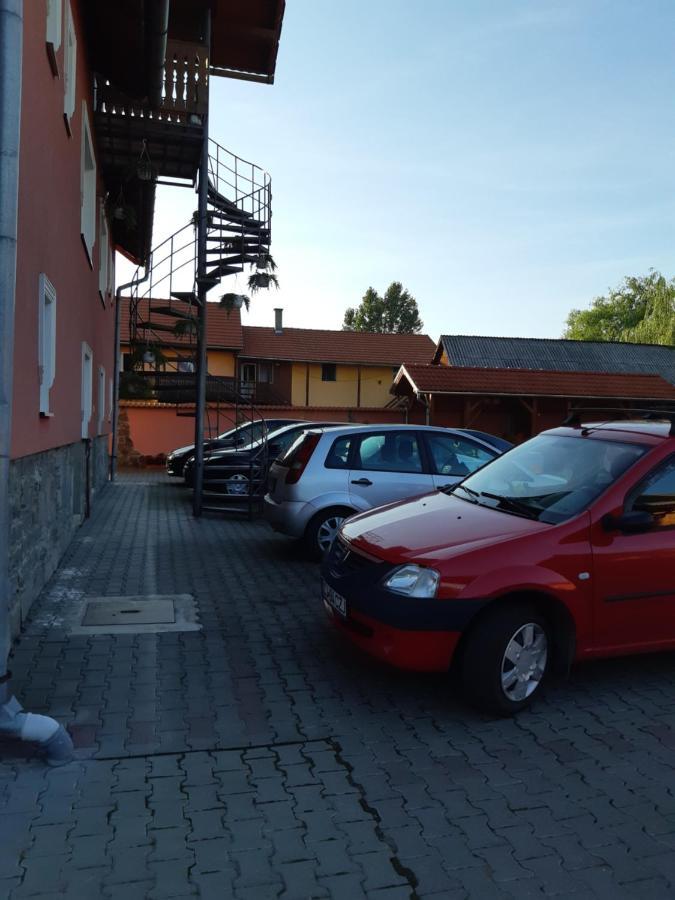 Bed and Breakfast Ibolya-Imola Praid Exterior foto